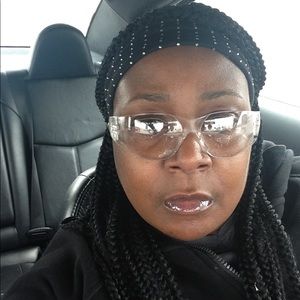 Meet your Posher, Antwanette